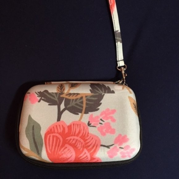 Floral Wristlet Make Up Cosmetic Brush Travel Weekend Hard Case 4.5" x 6.5" - Picture 1 of 10